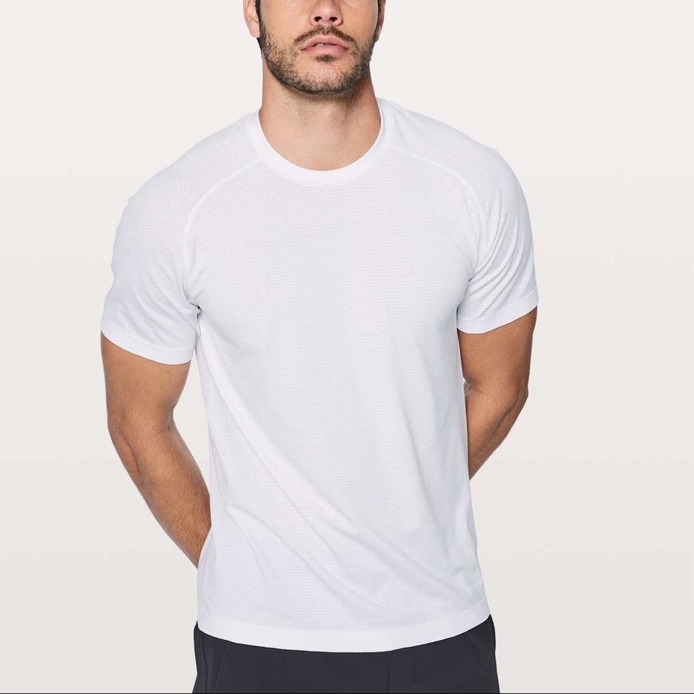 Lululemon Men’s Metal Vent White Shirt